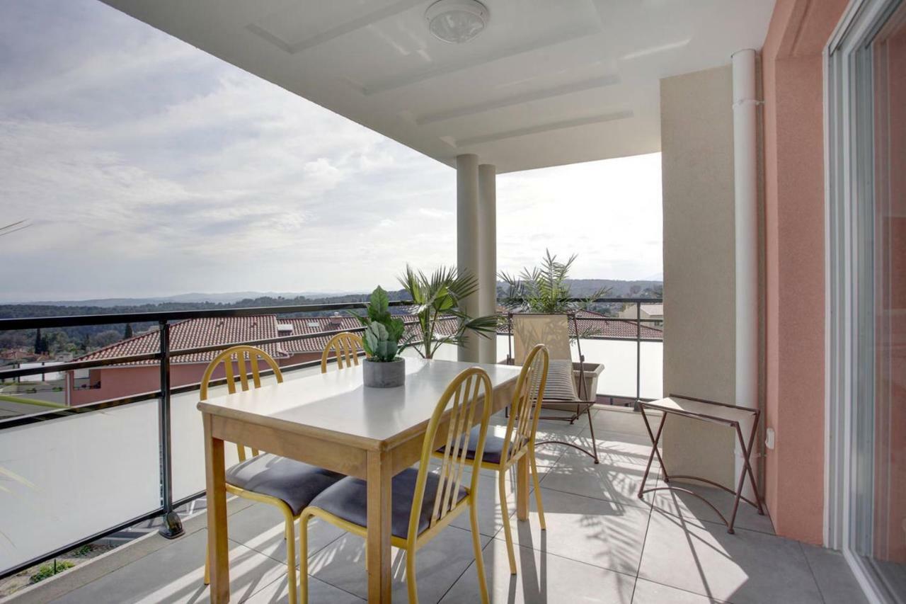 Cote D'Azur Vence Apartment Bagian luar foto