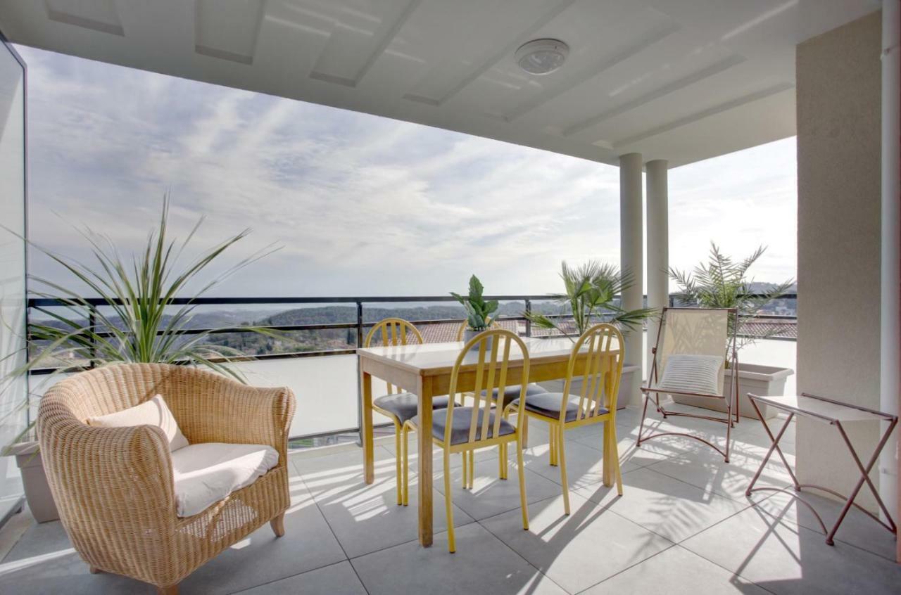 Cote D'Azur Vence Apartment Bagian luar foto